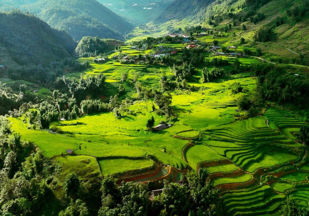 Sa Pa - điểm đến Tây Bắc gây ấn tượng trên sóng truyền hình Pháp - Ảnh 1. Sa Pa - điểm đến Tây Bắc gây ấn tượng trên sóng truyền hình Pháp - Ảnh 1.